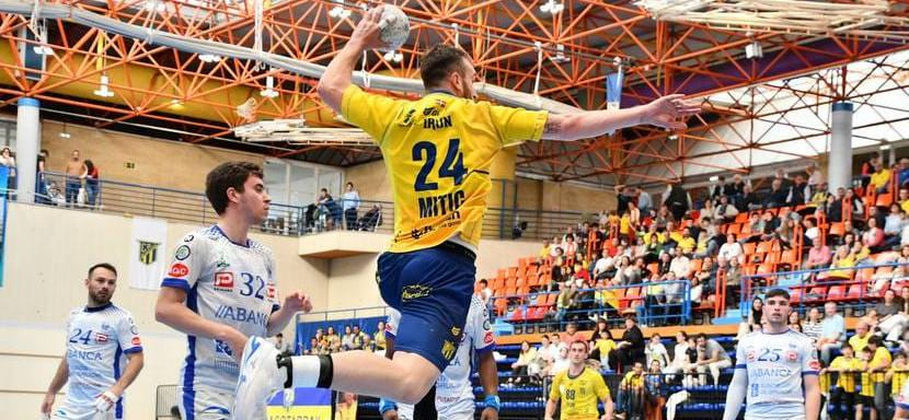 Испания. Сербский полусредний Мияйло Митич после этого сезона покинет "Бидасоа"