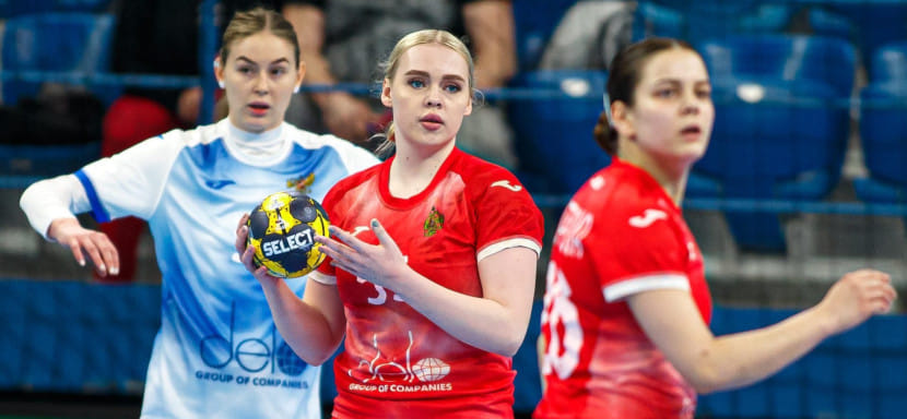 Старт женского Olimpbet Кубка дружбы: два разгрома, но немало интересностей. Впереди — финал