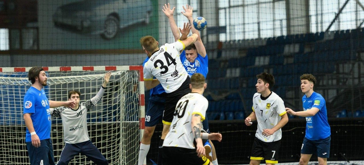 "Пустил слезу, когда узнал эту новость..." Дмитрий Черных — про финал первой лиги во Владивостоке