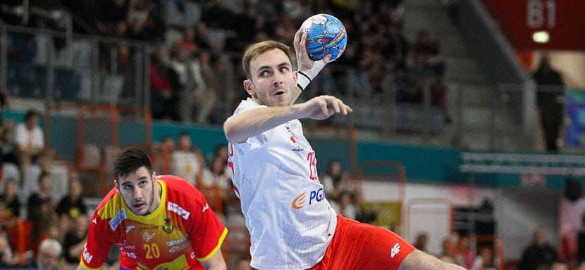 ЧЕ-2022. Сборная Польши планирует провести восемь спаррингов в рамках подготовки к континентальному форуму. Один из них — с россиянами