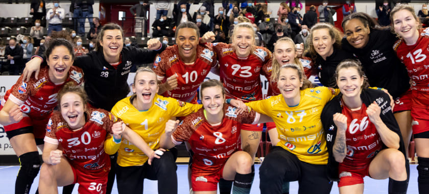 Франция. "Безансон" одержал четвертую победу подряд, обыграв "Тулон", "Шамбре" поделил очки с "Сель-сюр-Белем"