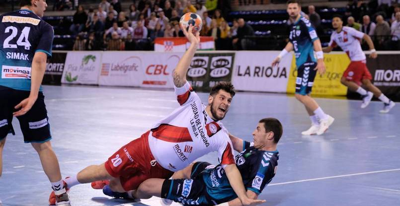 Испания. Линейный "Логроньо" Томас Морейра продлил контракт с клубом