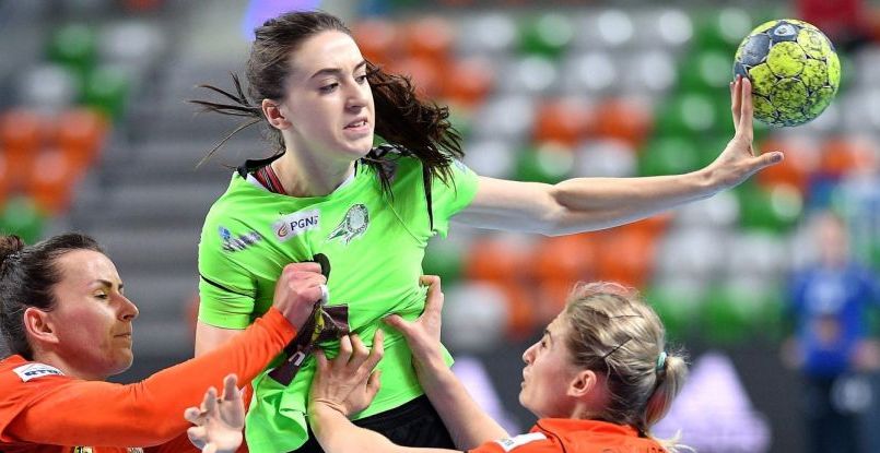 Польша. Украинская полусредняя Наталья Стрюкова покинула "Кошалин" из-за недовольства сокращением суммы контракта