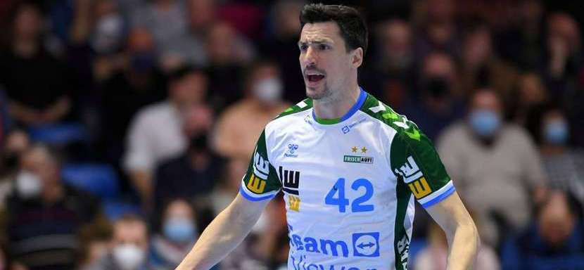 Бундеслига. 33-летний сербский полусредний Неманья Зеленович продолжит карьеру в "Вецларе"