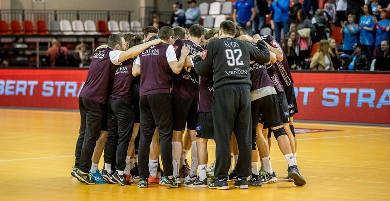 ЧЕ-2020. Сборная Латвии обыграла словенцев и впервые вышла на Евро. Команда Германии добилась пятой победы подряд