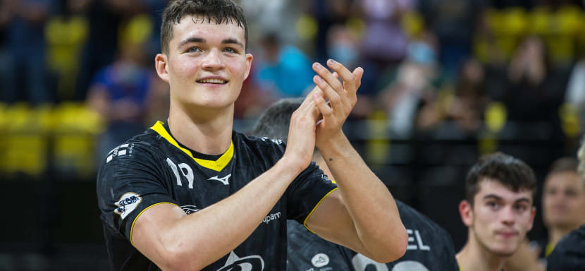 Франция. В единственном матче дня "Шамбери" обыграл "Дюнкерк" и поднялся на четвертое место