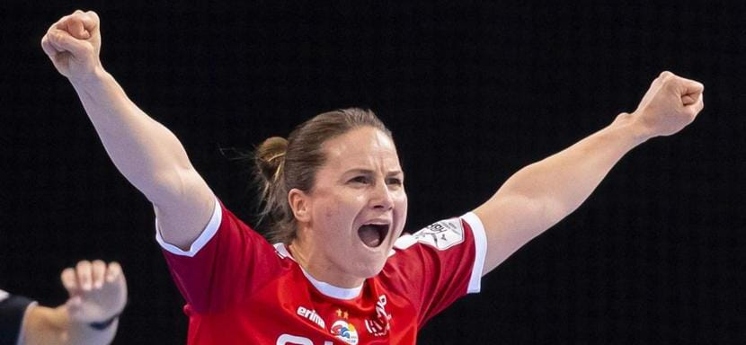 Германия. Известная разыгрывающая Анна Лерпер, в мае завершившая выступления, будет награждена премией "HBF Awards" за выдающуюся карьеру