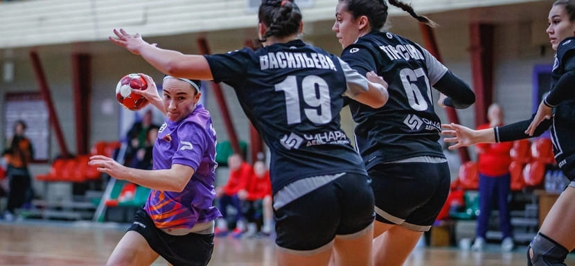 Olimpbet Суперлига. "Динамо-Синара" разгромило в Москве "Луч". Для волгоградского клуба это 6-я подряд победа и 10-я в 11 турах