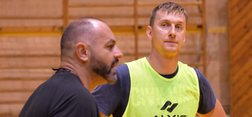 Алексей Песков: "Во время карантина в Венгрии каждый день домой приходила полиция!"