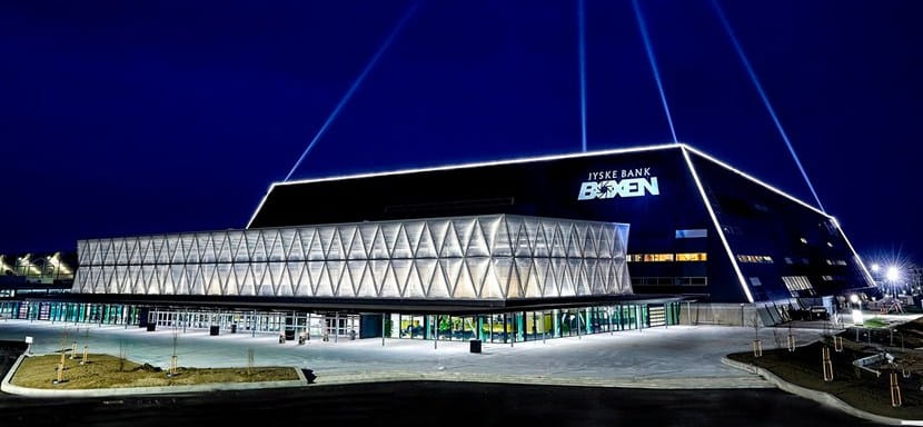 ЧЕ-2020. Хернинг заменил Фредериксхавн и примет матчи группы "В". Сборная России будет играть на площадке "Jyske Bank Boxen"