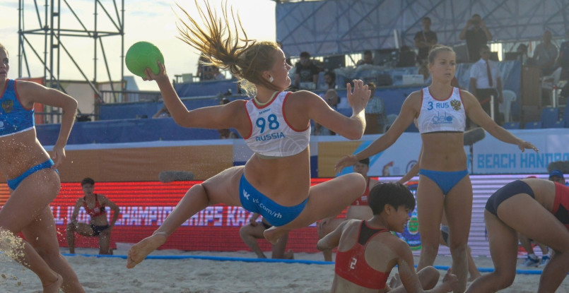 В программу празднования Дня физкультурника в Казани включен турнир по пляжному гандболу