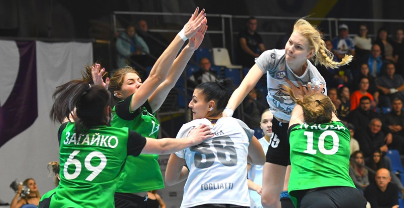 Суперлига. АГУ-"Адыиф" разгромно уступил "Ладе". У коллектива из Майкопа 0 набранных баллов в девяти встречах