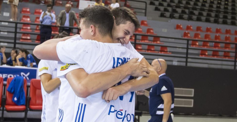 Юноши. ЧМ-2019. Сборная Франции обыграла исландцев и продолжит борьбу за пятое итоговое место на турнире