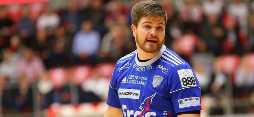 Дания. Известный гандболист-блогер Расмус Боюсен, скорее всего, не сможет продолжить карьеру после сотрясения мозга