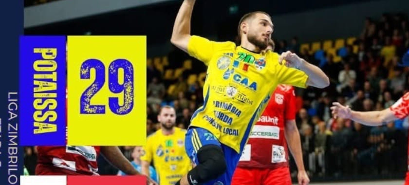 Бухарестское "Динамо" проиграло "Потайссе" в чемпионате Румынии. Это второе поражение чемпионов в сезоне, в трёх предыдущих было столько же