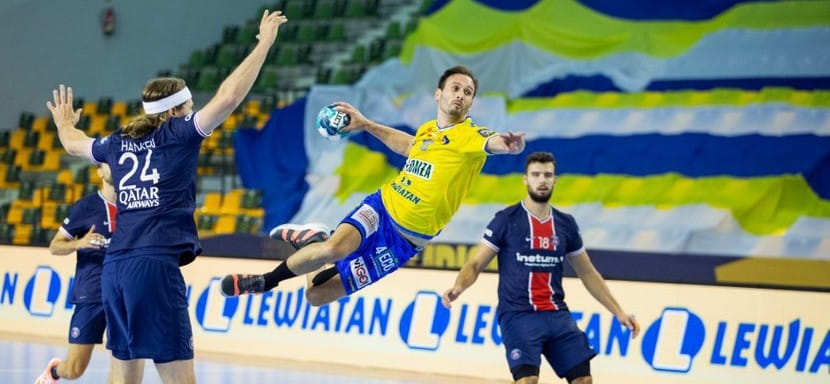 Польша. Игор Карачич: "Рад, что мне изначально не стали делать операцию. Со здоровьем все в порядке"