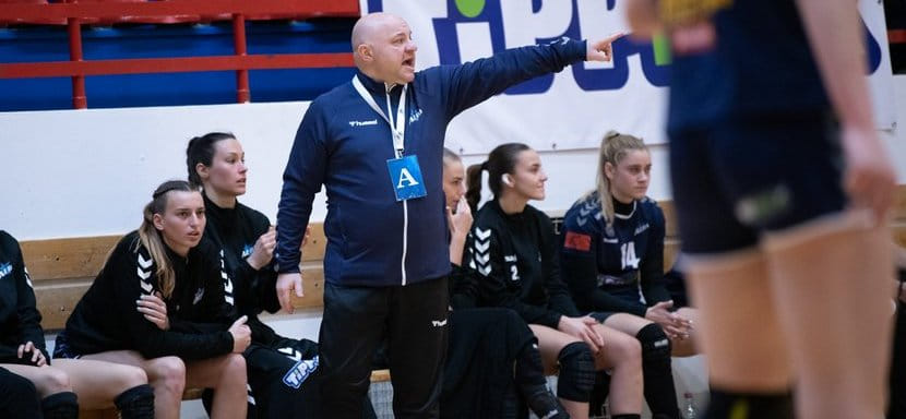 Венгрия. Хорватский специалист Борис Дворшек покинул пост главного тренера "Альбы"