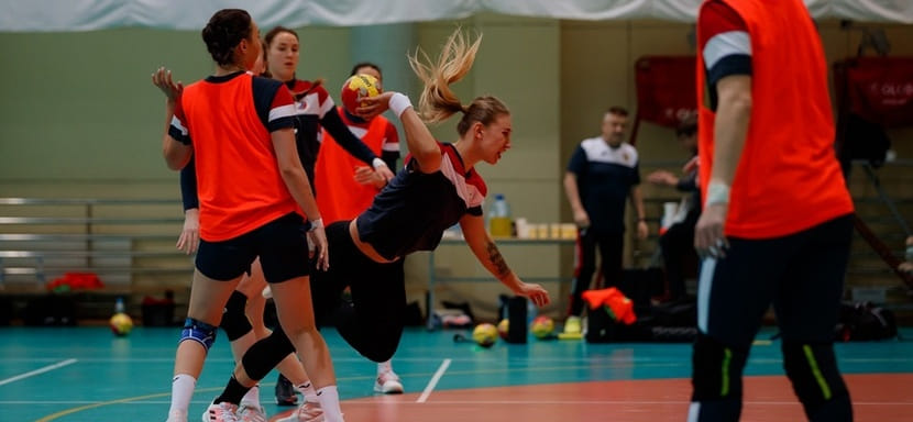 Intersport Cup. Сегодня сборная России матчем с кореянками стартует на турнире в Бергене. Это первый спарринг из трех перед чемпионатом мира