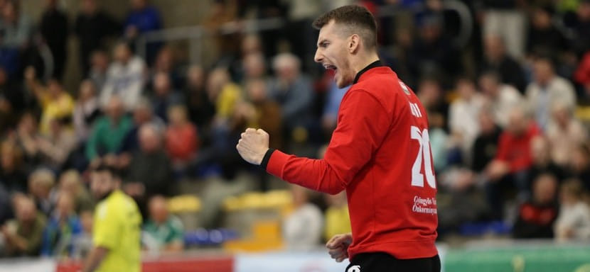 Белорусский голкипер Илья Усик покинул венгерский "Дьёндьёш". Его новый клуб — израильский "Маккаби" из Тель-Авива