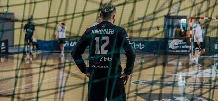 Голкипер Виктор Николаев и разыгрывающий Никита Мачульский из "Зиланта" остаток сезона проведут в "Ростове"