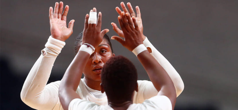 Олимпиада. Женщины. Сборная Анголы одержала победу над хозяйской командой Японии и осталась в гонке за попадание в плей-офф турнира