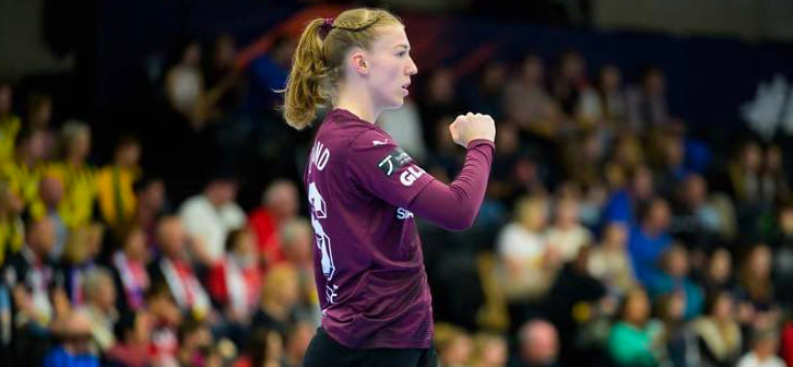 Европейская лига. Спасение Яры Тен Холте в овертайме полуфинальной встречи признано лучшим в "финале четырёх" (ВИДЕО)