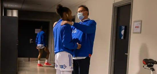 ЧЕ-2020. Оливье Крюмбольц: "Я обязан спасти гандболисток в ритме, в котором мы оказались, — постараюсь создать максимальную ротацию"