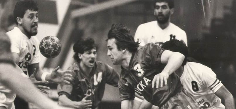 "Полгода проведёшь в крайней точке Союза. Кушка называется", — сказал Мельник Жукову". Игорь Зубюк о победе ЦСКА в Кубке чемпионов-88