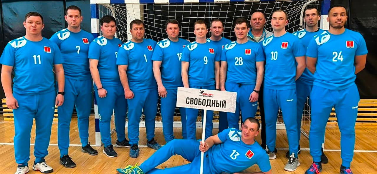 Первая лига. Павел Терентьев: "В Белогорске даже не зал — спорткомплекс для различных видов спорта!"