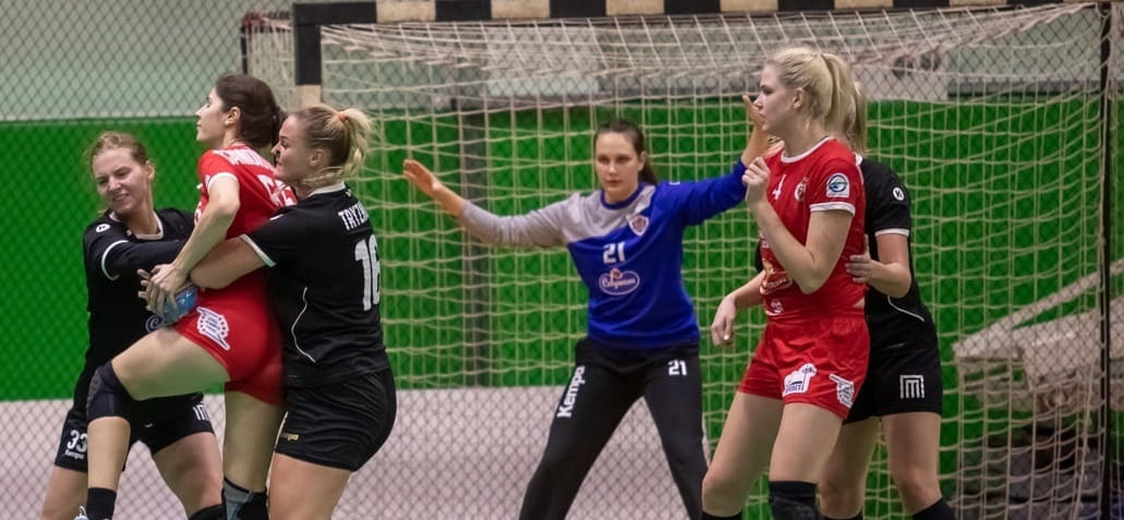 Беларусь. Источник: голкипер "Берестья" Анастасия Макаренко продолжит карьеру в "Гомеле", где заменит Юлию Кунцевич