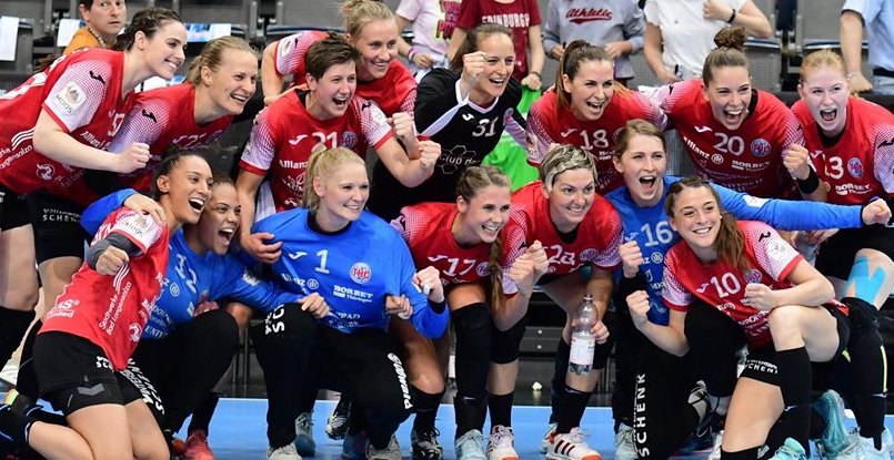 Германия. Женщины. "Тюрингер" выиграл Кубок страны, обыграв в финале "Битигхайм"