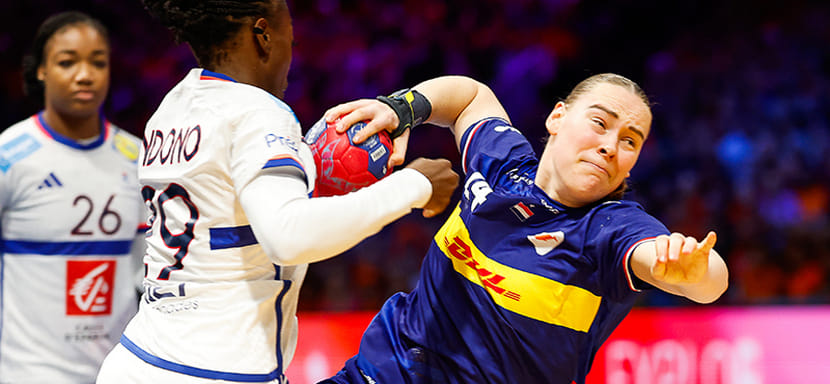 Сегодня на женском чемпионате мира-2025 определятся ещё два полуфиналиста, а также завершится борьба в Кубке Президента