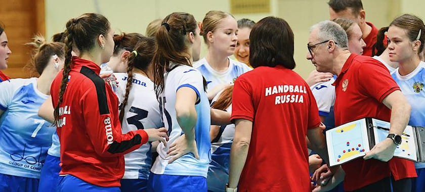 Товарищеские матчи. В первом спарринге молодёжная сборная России оказалась сильнее сверстниц из Беларуси с разницей 5 мячей