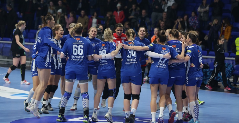 Лига чемпионов. У вершины ветрено