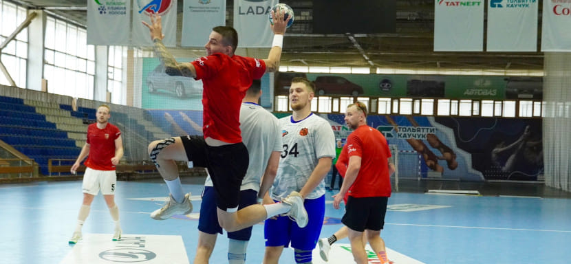 Столичная МССУОР №2-"Академия" обыграла казанский "Зилант" в товарищеском матче на сборах в Тольятти