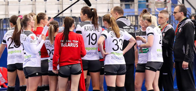 ЧМ-2021. Белоруски уступили сборной Черногории в первом поединке плей-офф квалификации. Ответный матч пройдет в Минске 20 апреля