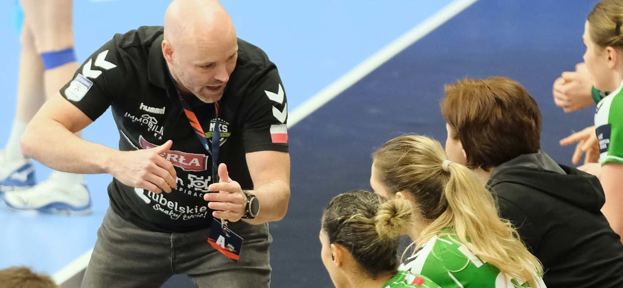 Румыния. Ким Расмуссен спустя месяц после расставания со сборной Южной Кореи возглавил бухарестский "Рапид"