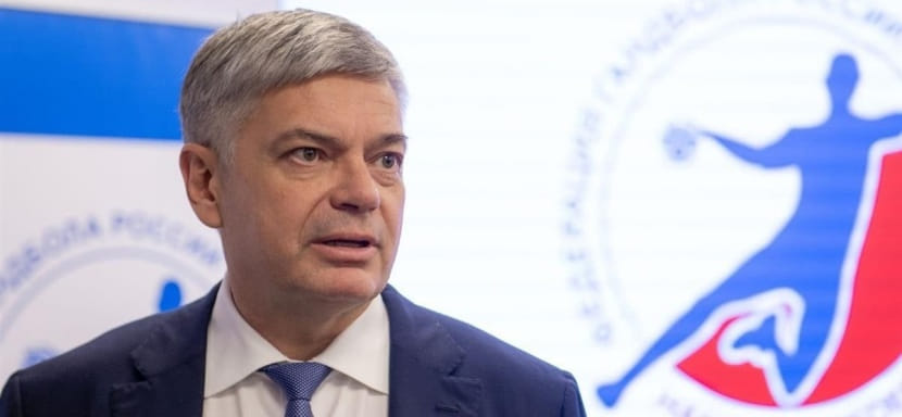 Сергей Шишкарев: "Не склоняюсь к варианту с иностранцем. Такие тренеры не хотят передавать опыт"