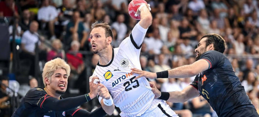 Сборная Германии разгромила команду Японии в заключительном товарищеском матче перед стартом олимпийского турнира