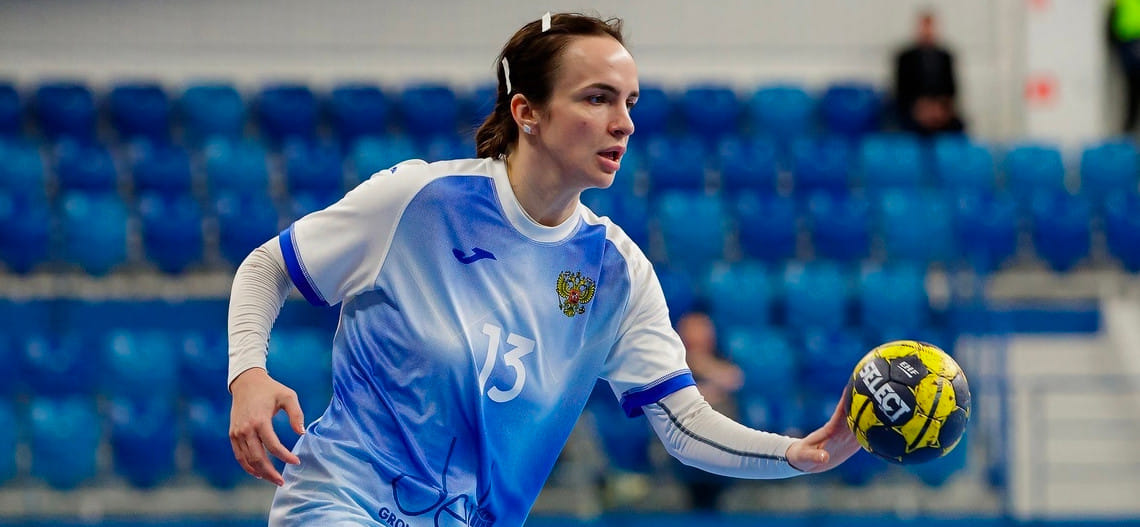 Провожая 2022-й: топ-50 самых ярких текстов "Быстрого центра" в уходящем году