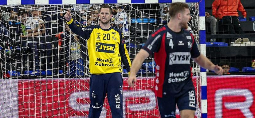Европейская лига. Датский голкипер "Фленсбурга" Кевин Мёллер — автор лучшего сейва в первых матчах 1/4 финала (ВИДЕО)