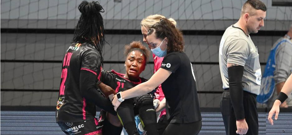 Франция. Спустя две недели характер повреждения Айссату Куяте по-прежнему не ясен