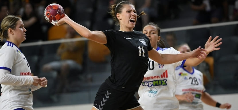 Венгрия. Правая полусредняя сборной Хорватии и "Шиофока" Деяна Милосавлевич пропустит 6-8 недель из-за травмы