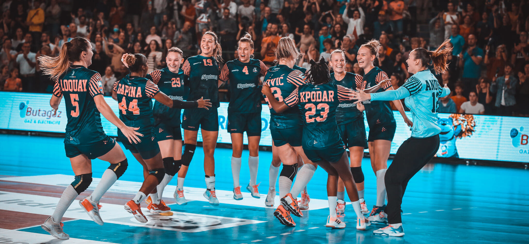 Франция. Шведка Хагман забросила 12 мячей в ворота "Шамбре", и её "Нант" закрепился на третьей строчке во французском чемпионате