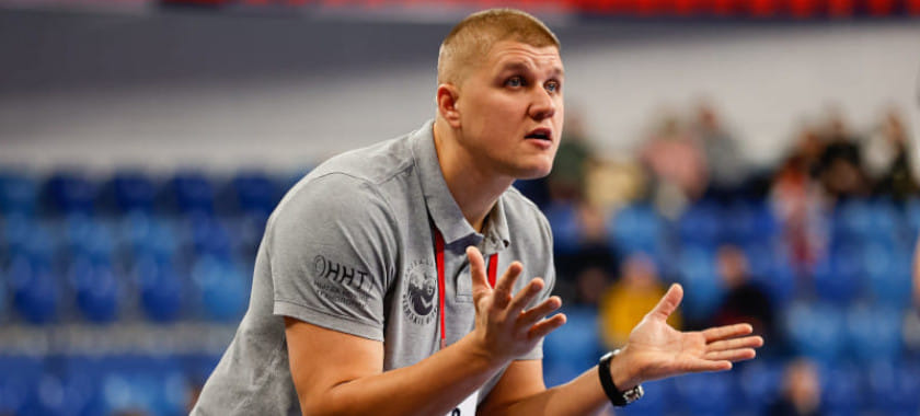 Валентин Бузмаков о победе над "Чеховскими медведями": "Уже по первому тайму была видна усталость команд"