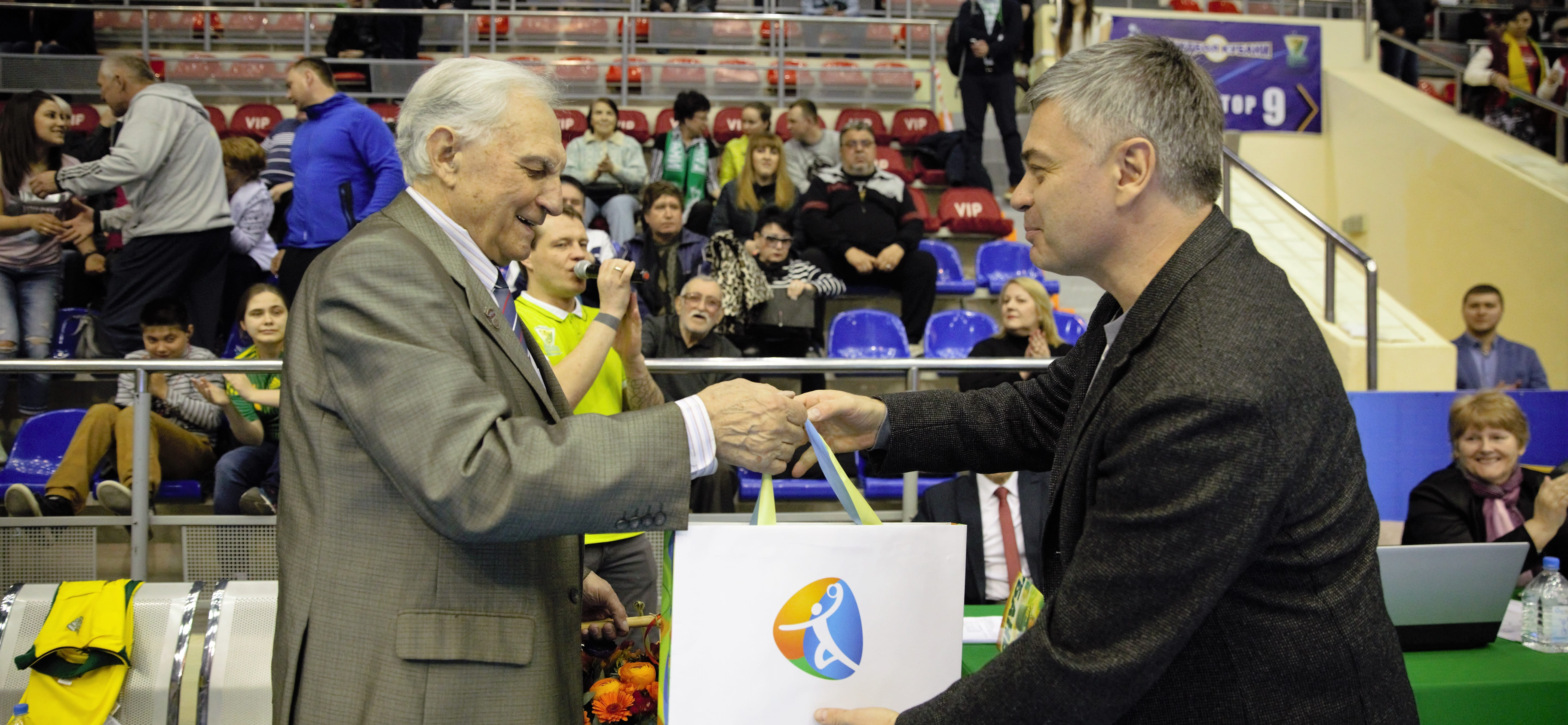 "Он был нам как отец: воспитал, научил сражаться, всегда идти до конца!" Памяти Валентина Шияна