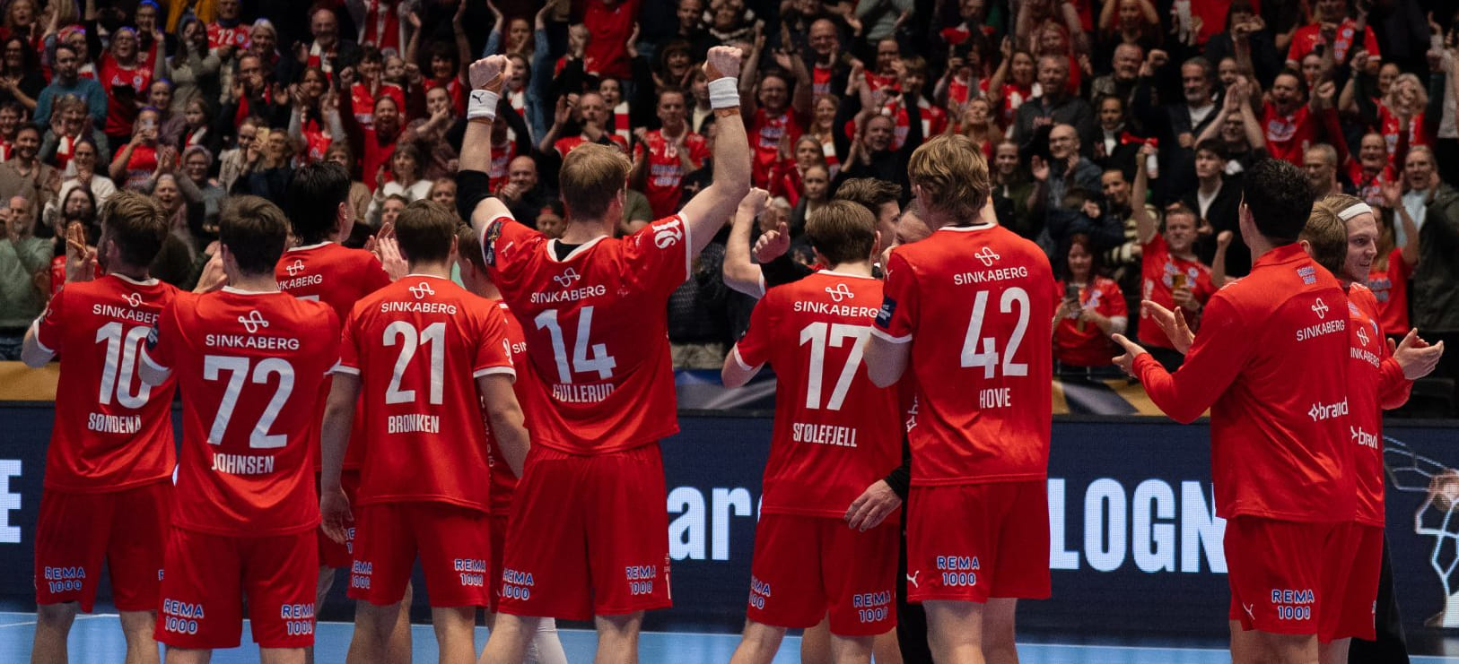 Берлин взят! Чемпион Германии без Гидселя бит в Норвегии, триллеры в Венгрии и Польше. Что было в ЛЧ