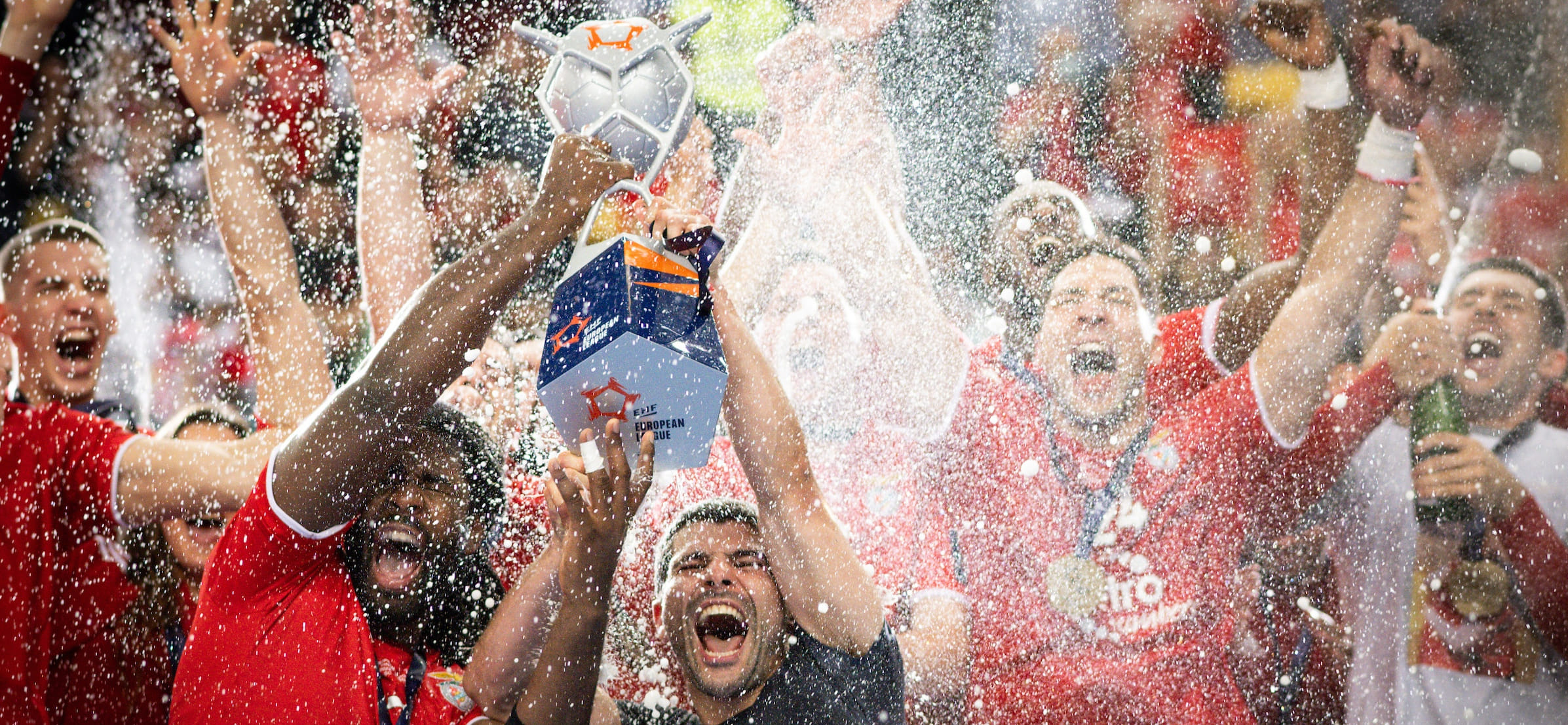 Европейская лига. "Орлята" научились летать: Сергей Эрнандес привёл "Бенфику" к первому евротитулу