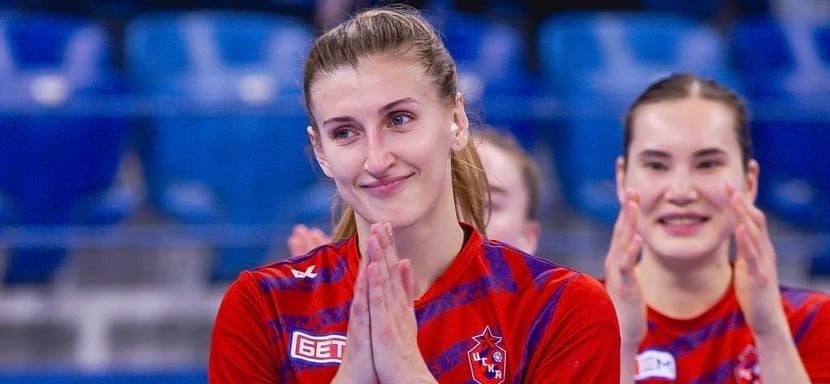 Алёна Ихнева: "Стараюсь как можно быстрее влиться в коллектив и играть на полную"