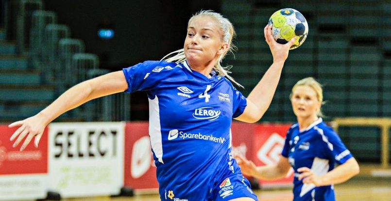 Франция. Норвежская полусредняя Селин Сивертсен продолжит карьеру в "Дижоне"